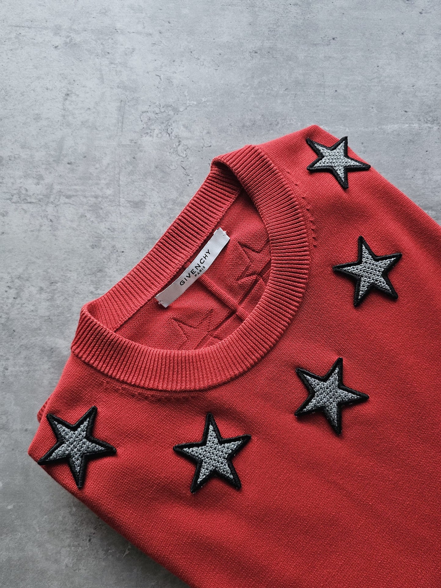 GIVENCHY Star Patches Crewneck Red Sweater