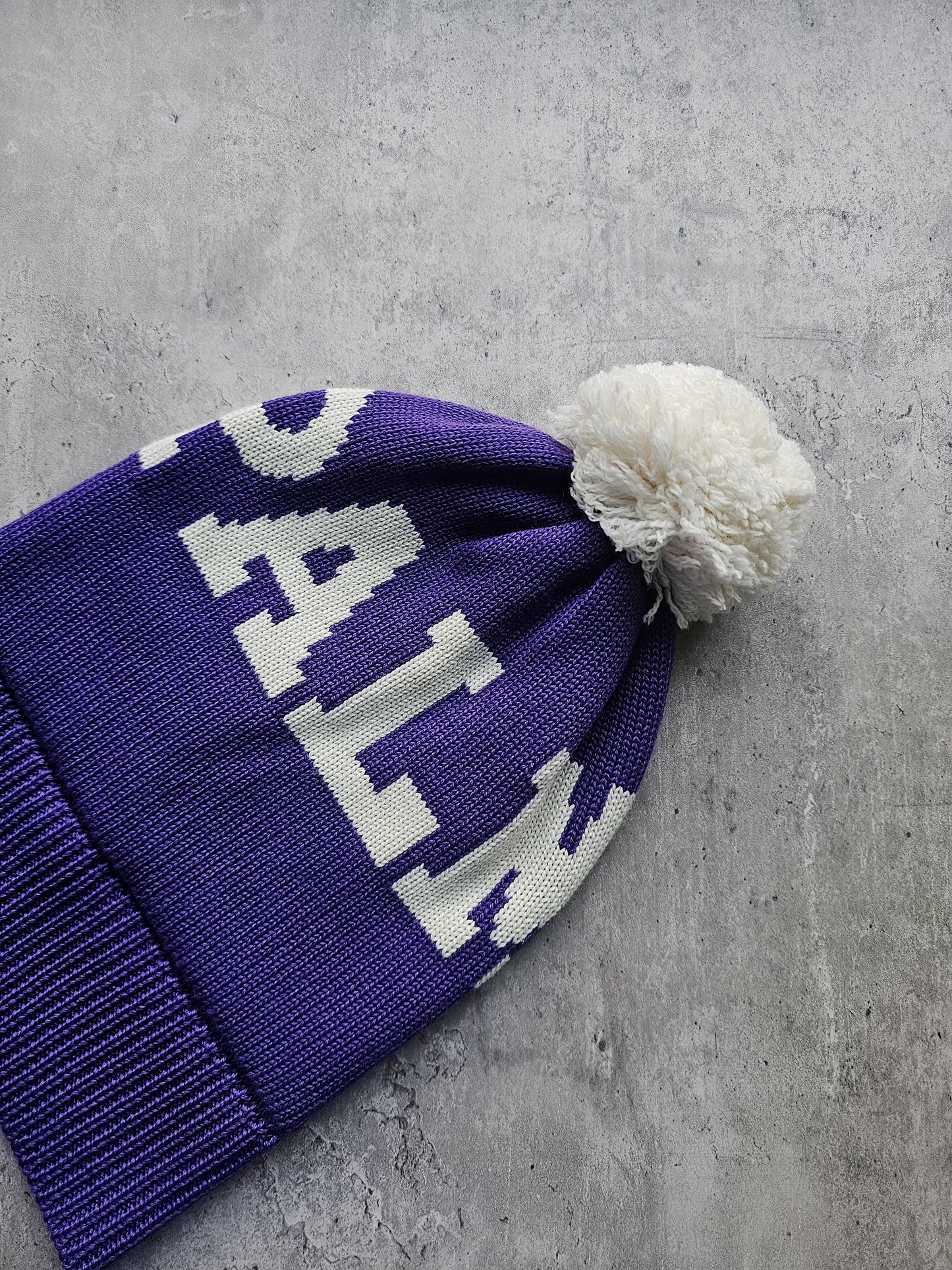 PALM ANGELS Logo Pompom Beanie Violet