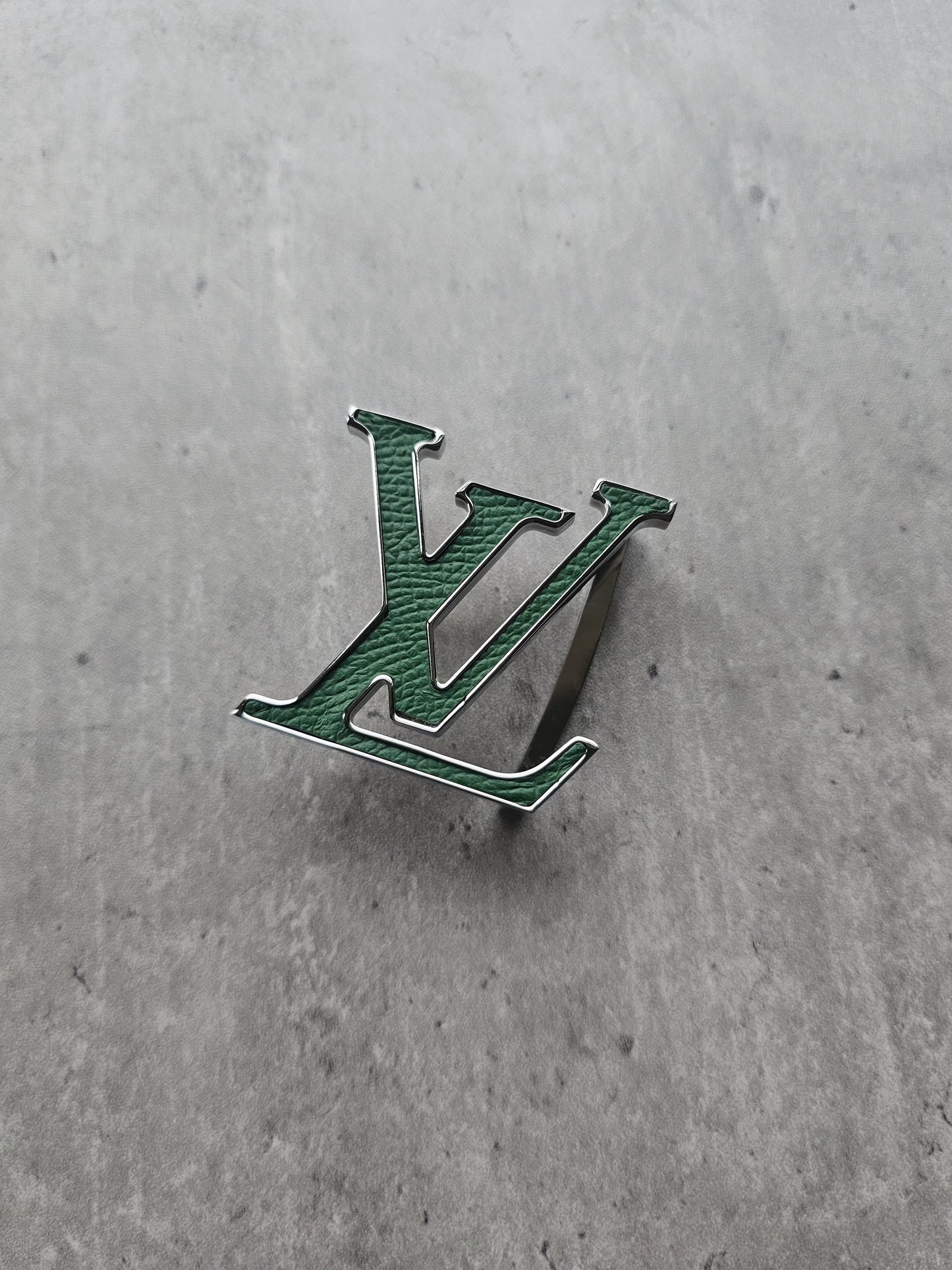 LOUIS VUITTON LV Monogram 40mm Reversible Green Belt