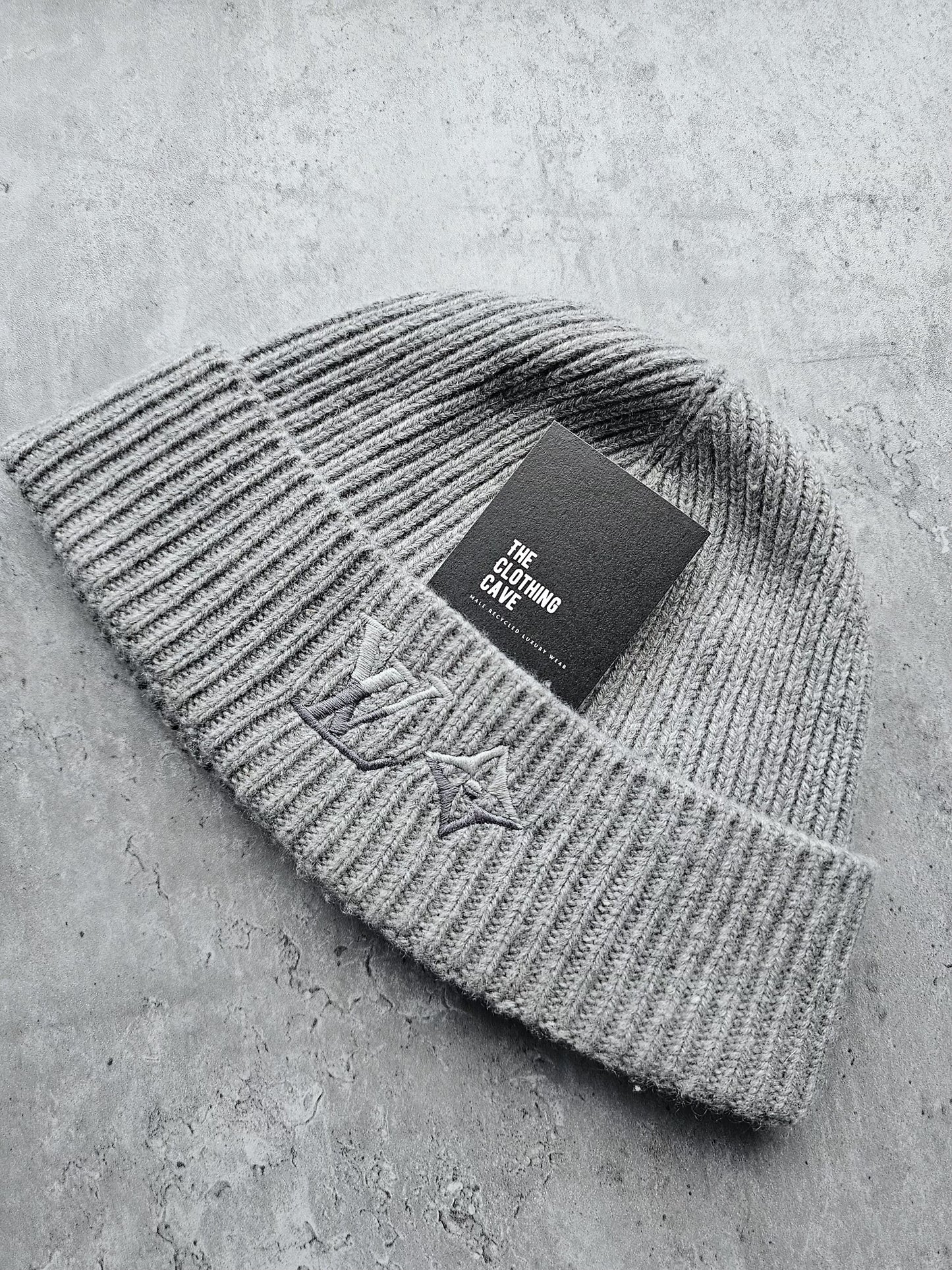 LOUIS VUITTON Dual Beanie Grey