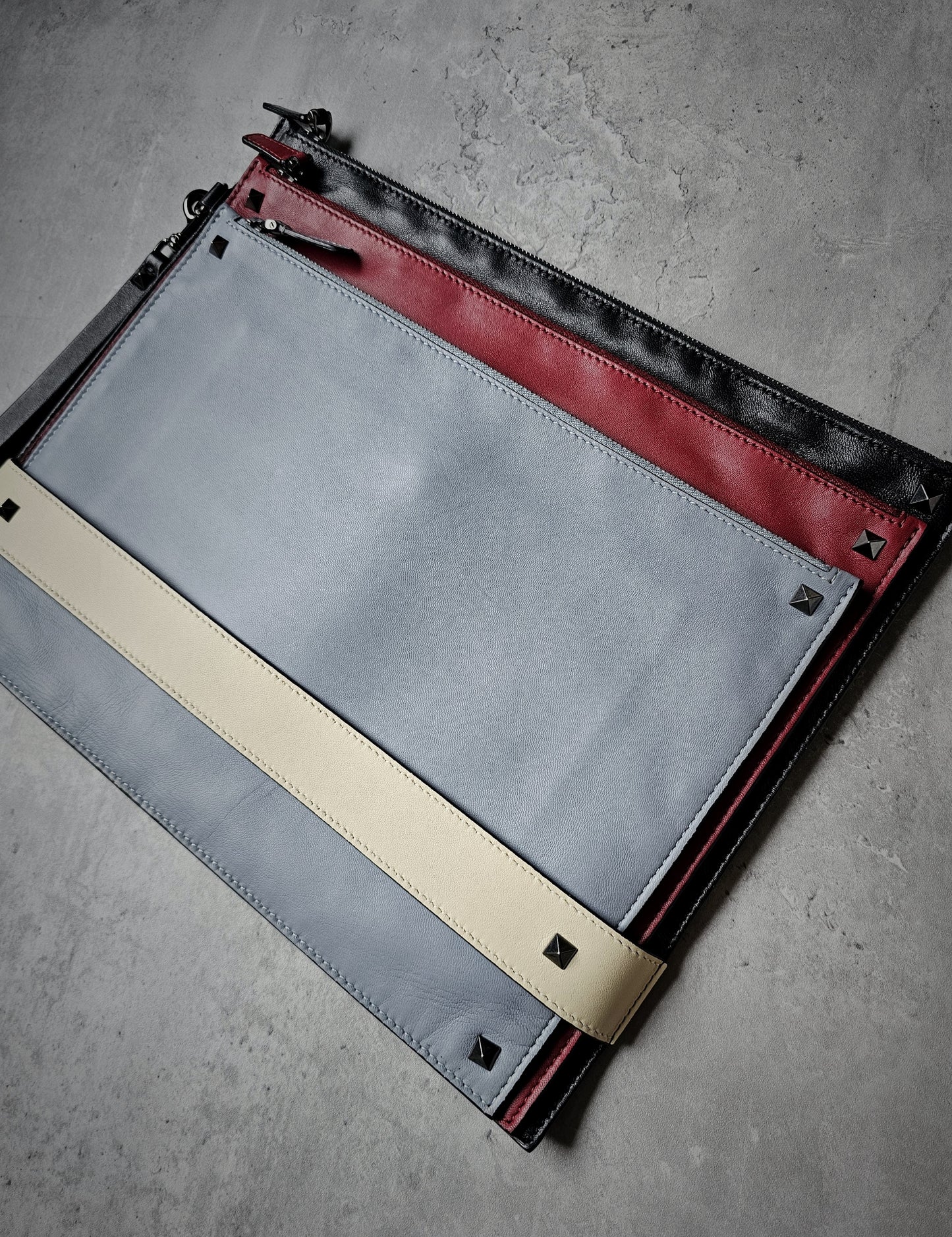 VALENTINO GARAVANI RockStud Leather Triple Wristlet Pouch/ Documents Holder