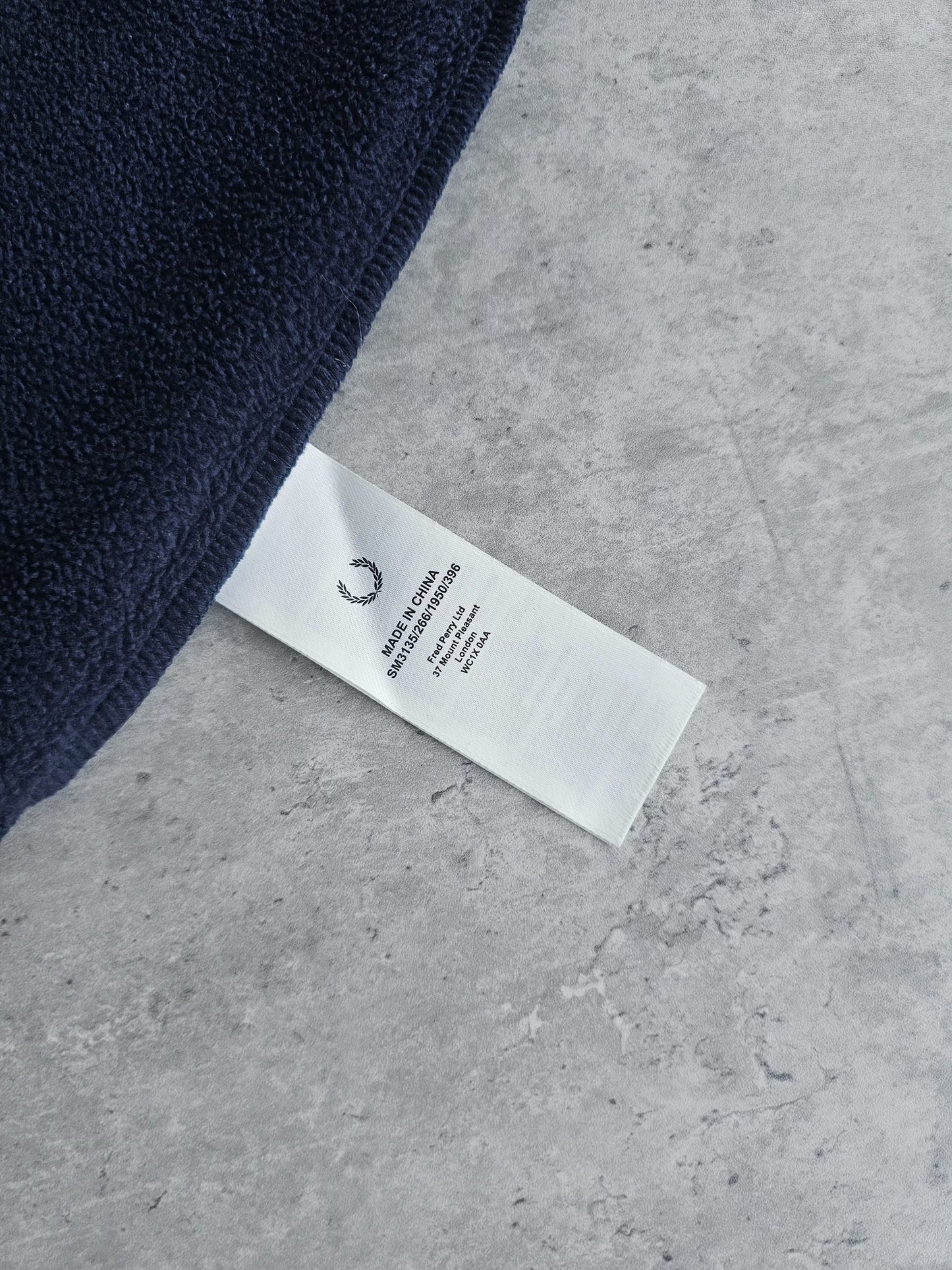 FRED PERRY Embroidered Logo Sweatshirt