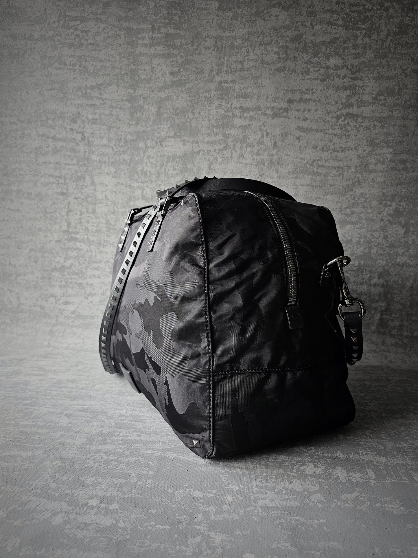VALENTINO GARAVANI RockStud Duffle Bag