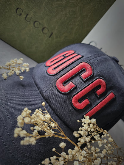 GUCCI Red Logo Mech Baseball Cap