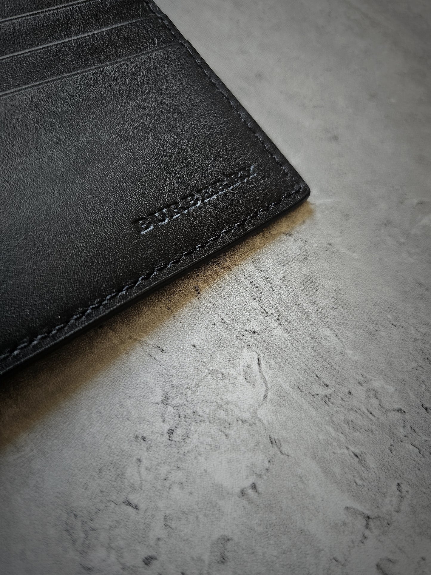 BURBERRY Graffiti Print International Leather Bifold Wallet
