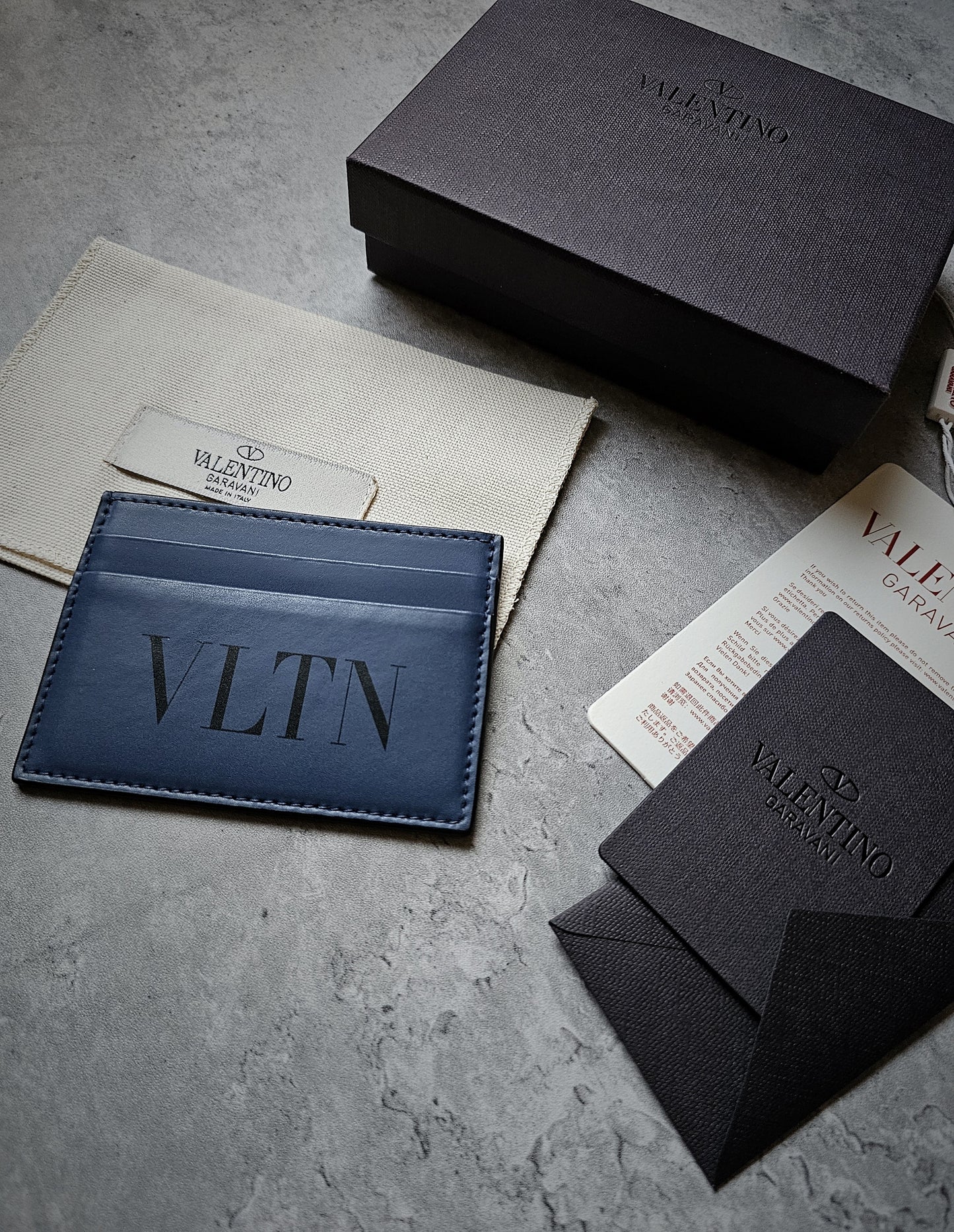 VALENTINO GARAVANI VLTN Limited Navy Embossed Card Holder