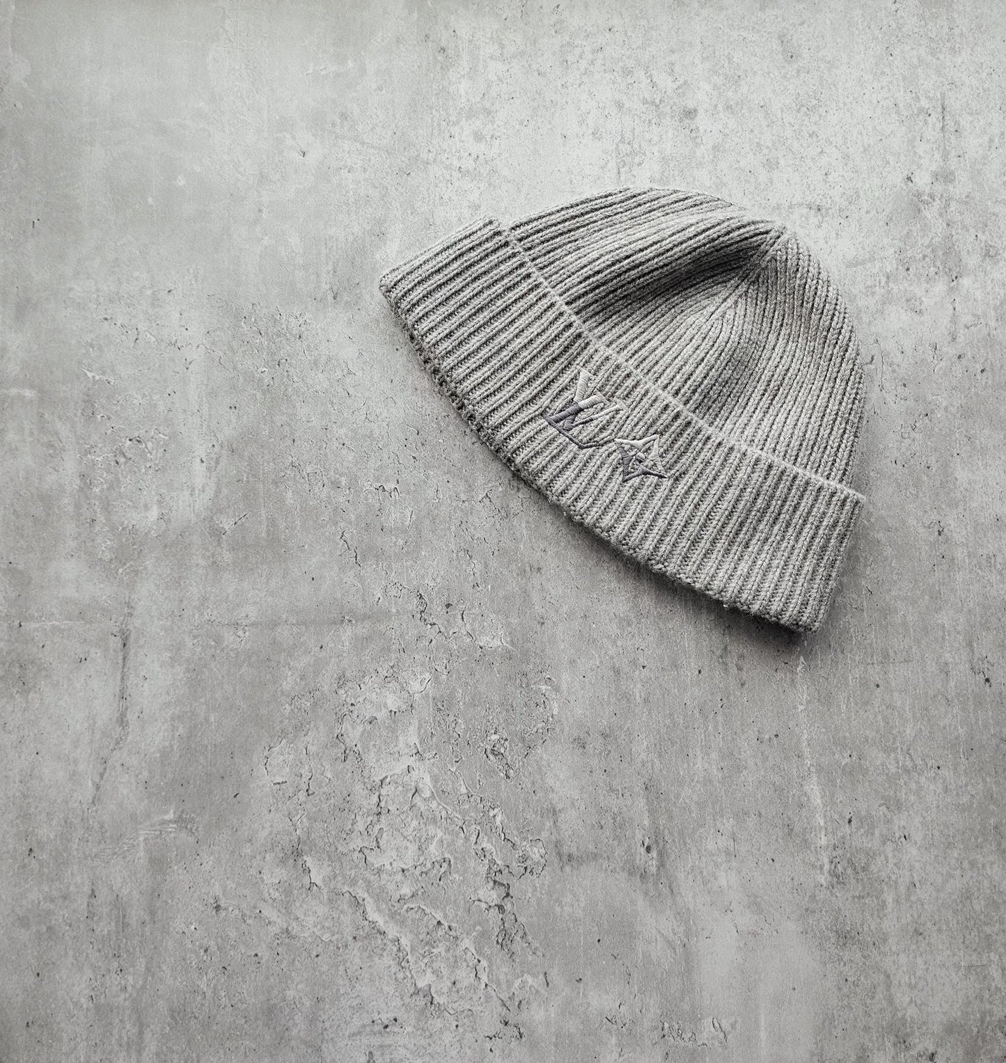 LOUIS VUITTON Dual Beanie Grey