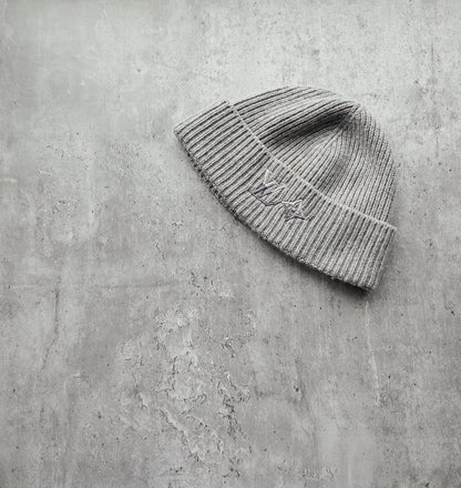 LOUIS VUITTON Dual Beanie Grey