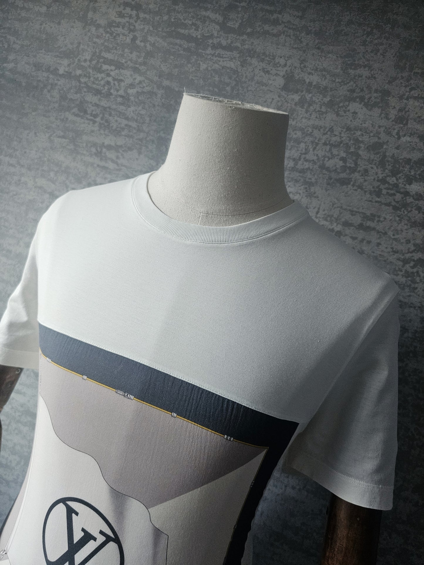 LOUIS VUITTON Vintage LV Flag T-Shirt