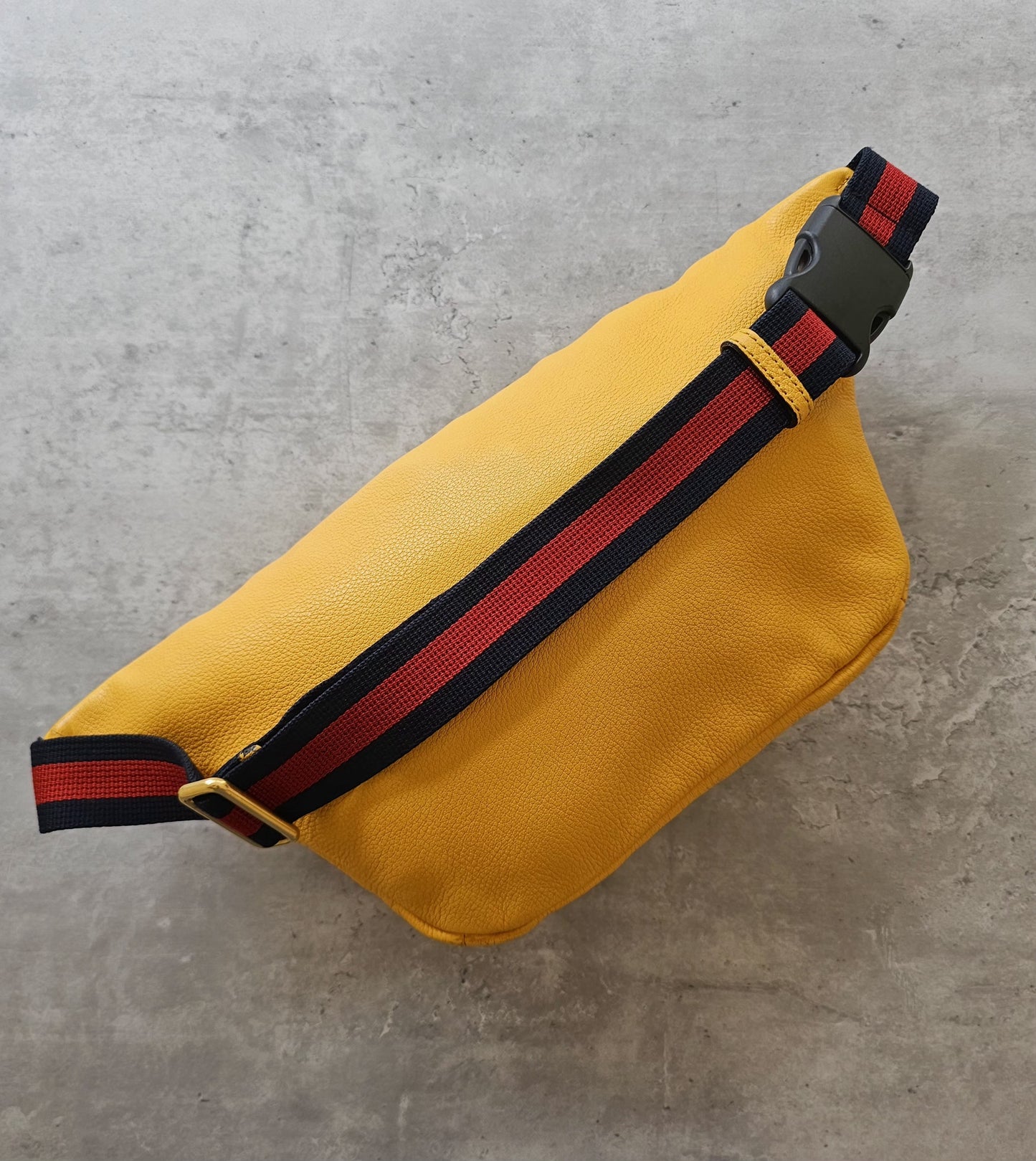 GUCCI Coco Capitan Vintage Leather Belt Bag 2017