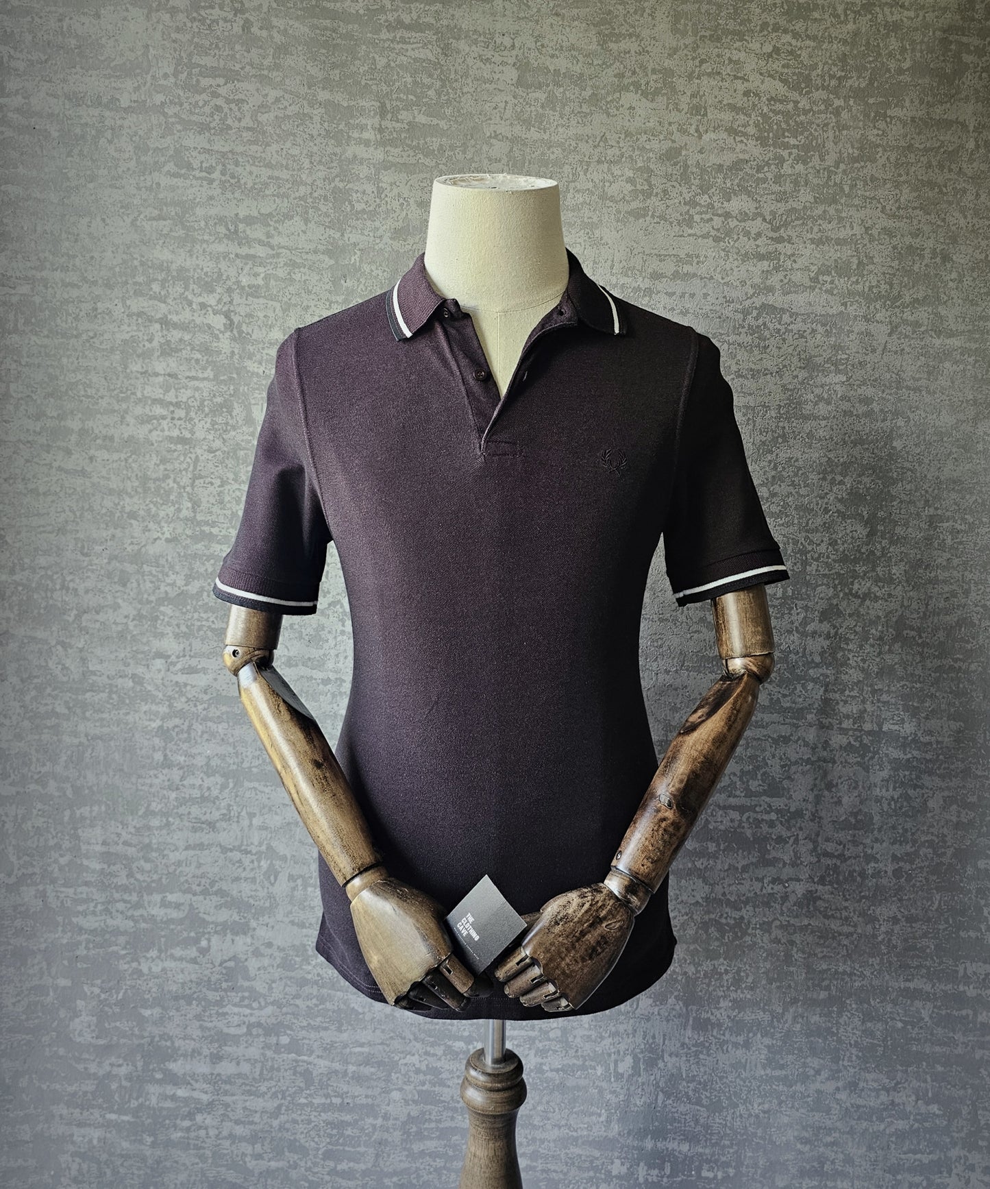 FRED PERRY M12 Polo Shirt in Burgundy