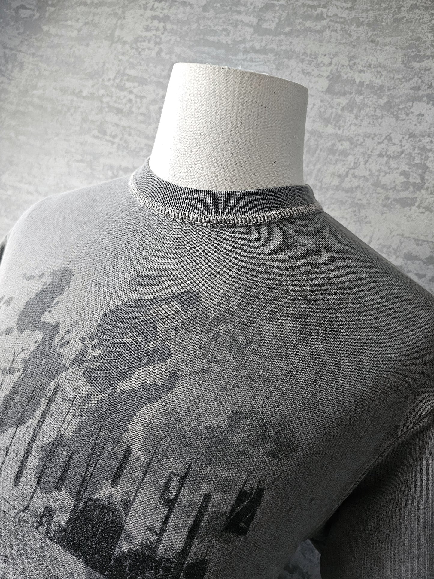 DSQUARED2 Spray Graffiti Distressed Sweatshirt