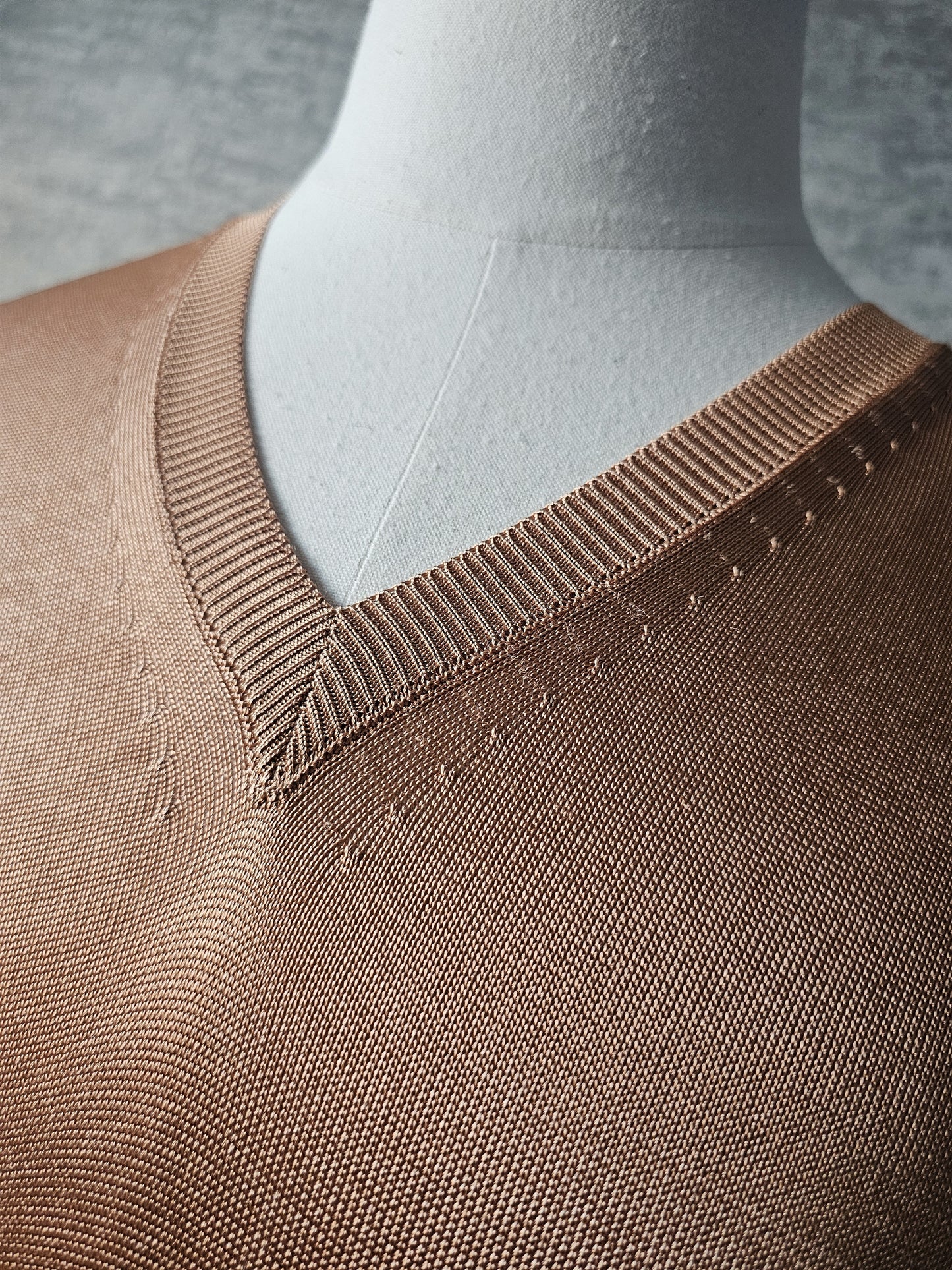 TOM FORD Viscose Salmon V-Neck Sweater