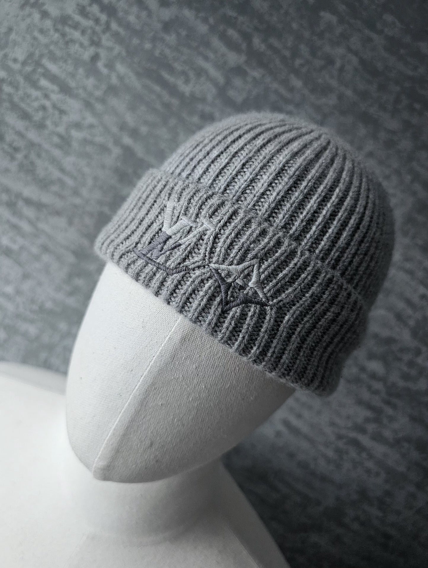 LOUIS VUITTON Dual Beanie Grey