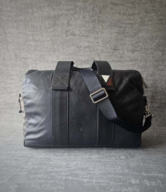 LOUIS VUITTON V Line Start Soft Nappa Travel Holdall