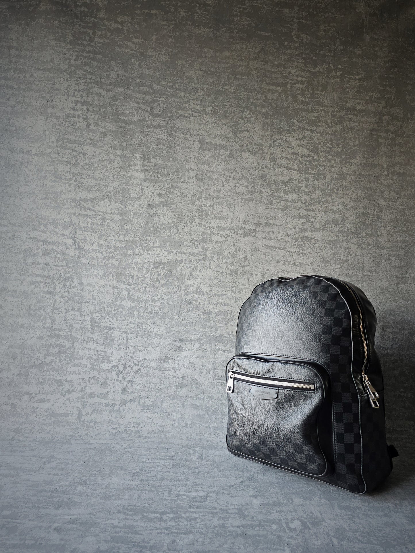LOUIS VUITTON Josh Damier Graphite Backpack
