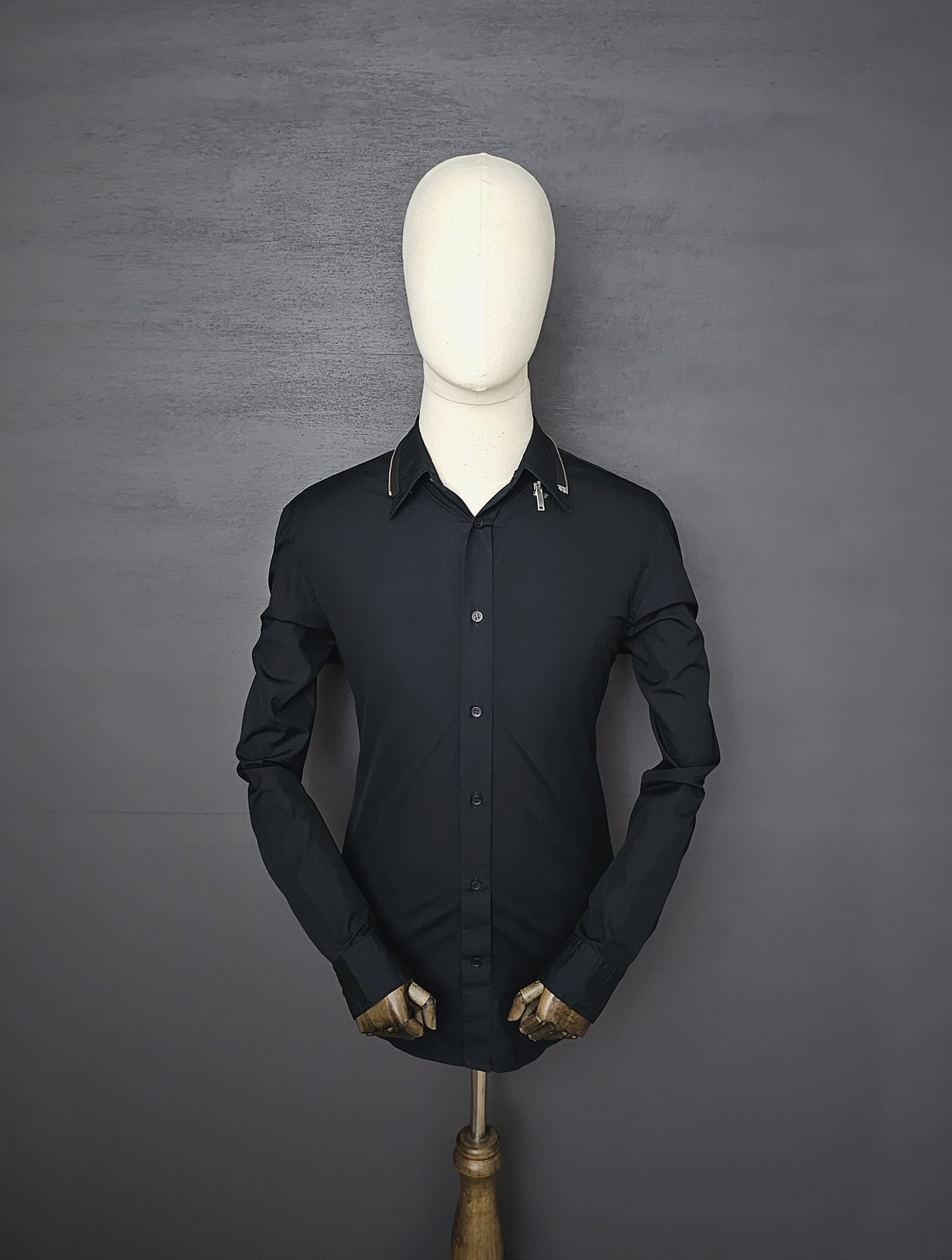 ALEXANDER MCQUEEN  Zip Detailed Black Shirt