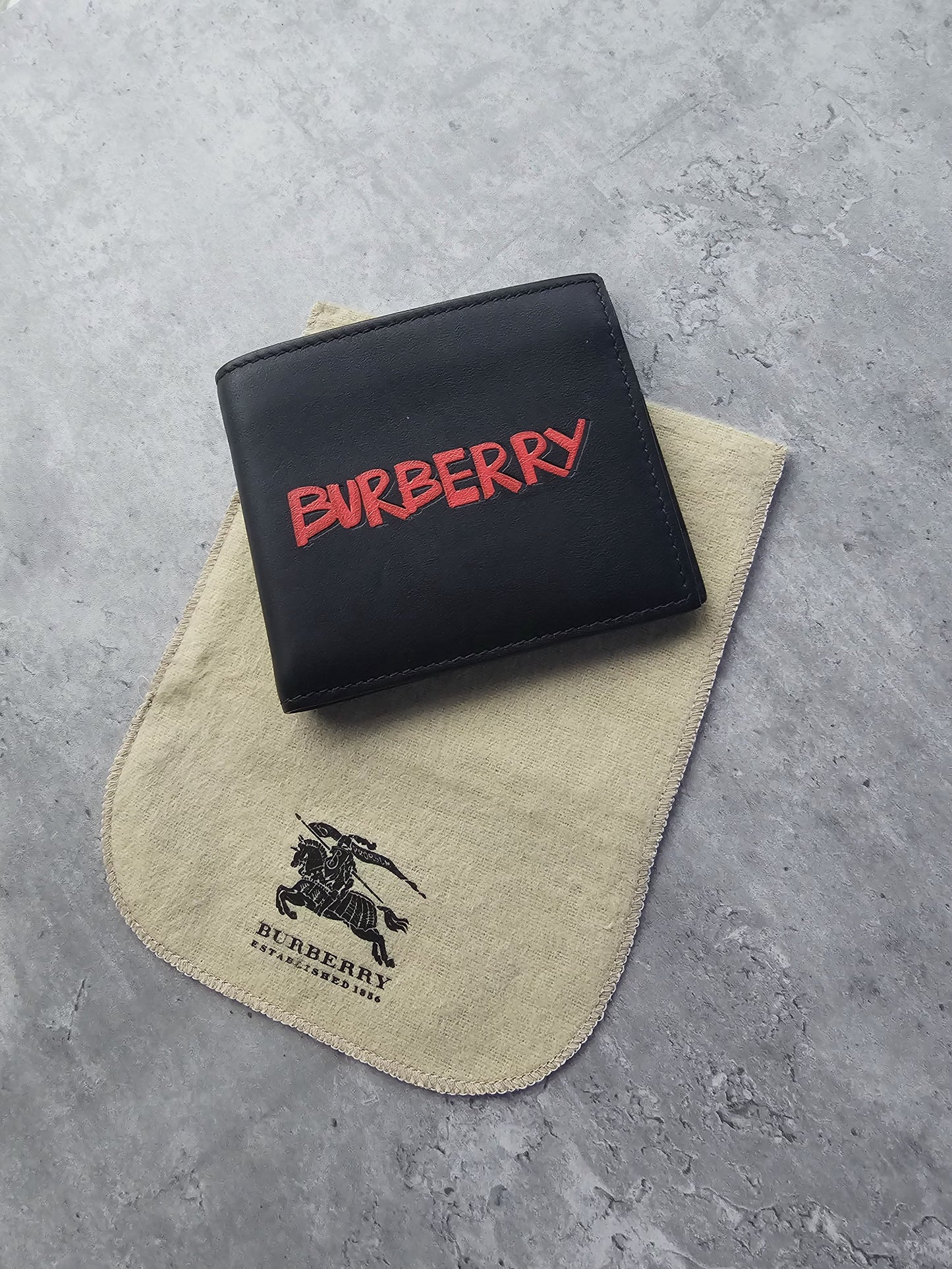 BURBERRY Graffiti Print International Leather Bifold Wallet