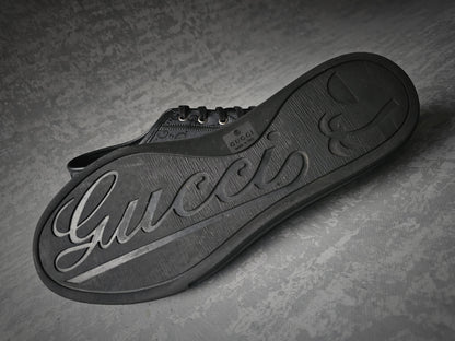 GUCCI GG Supreme Low Grey Sneakers