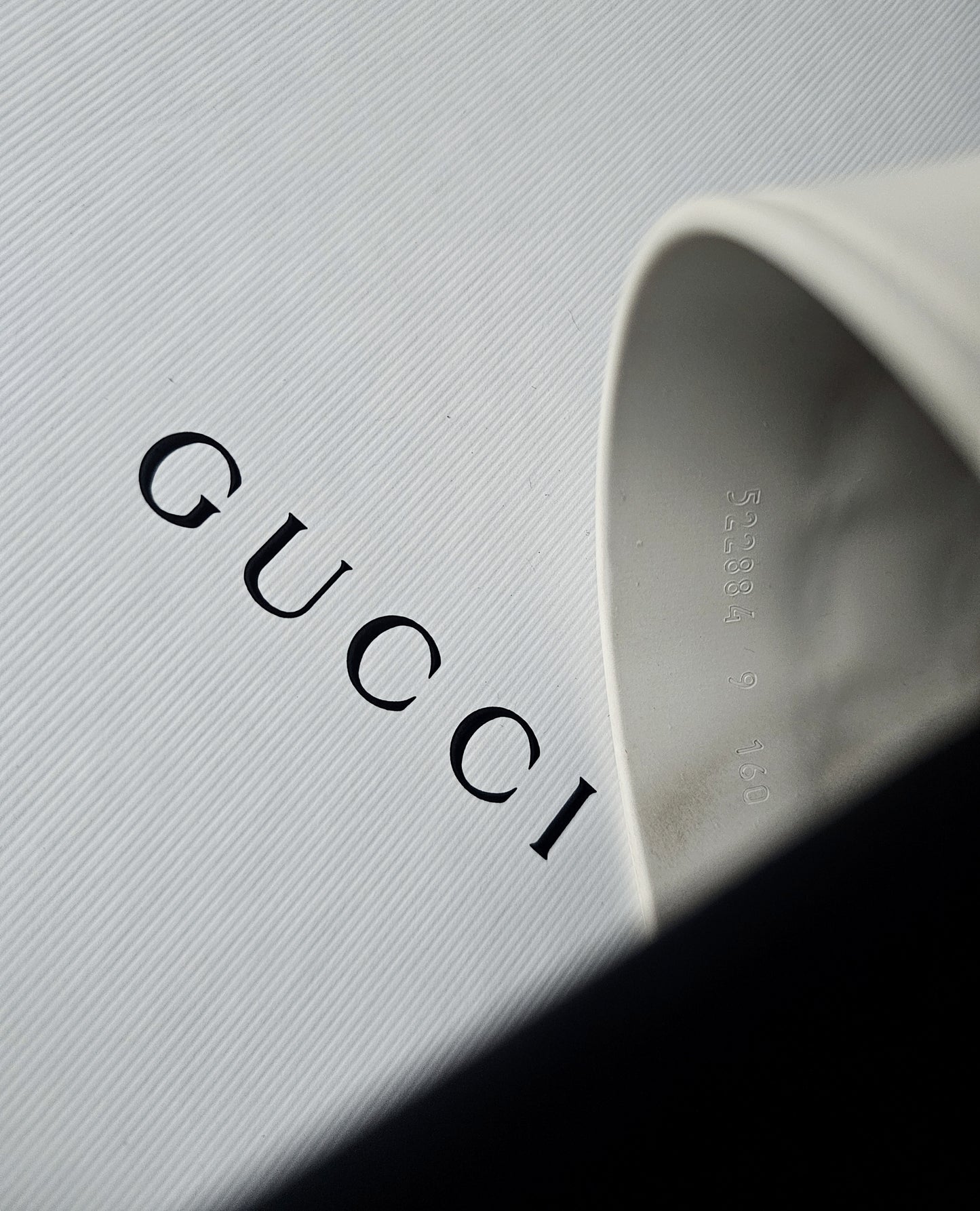 GUCCI Blk/white Nastro Rubber Slides