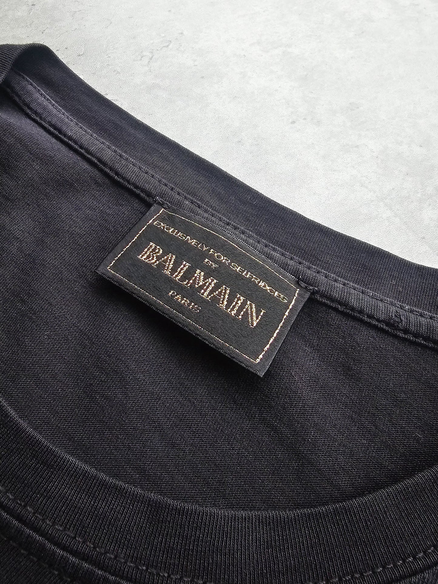 BALMAIN Exclusive Signature Logo T-Shirt