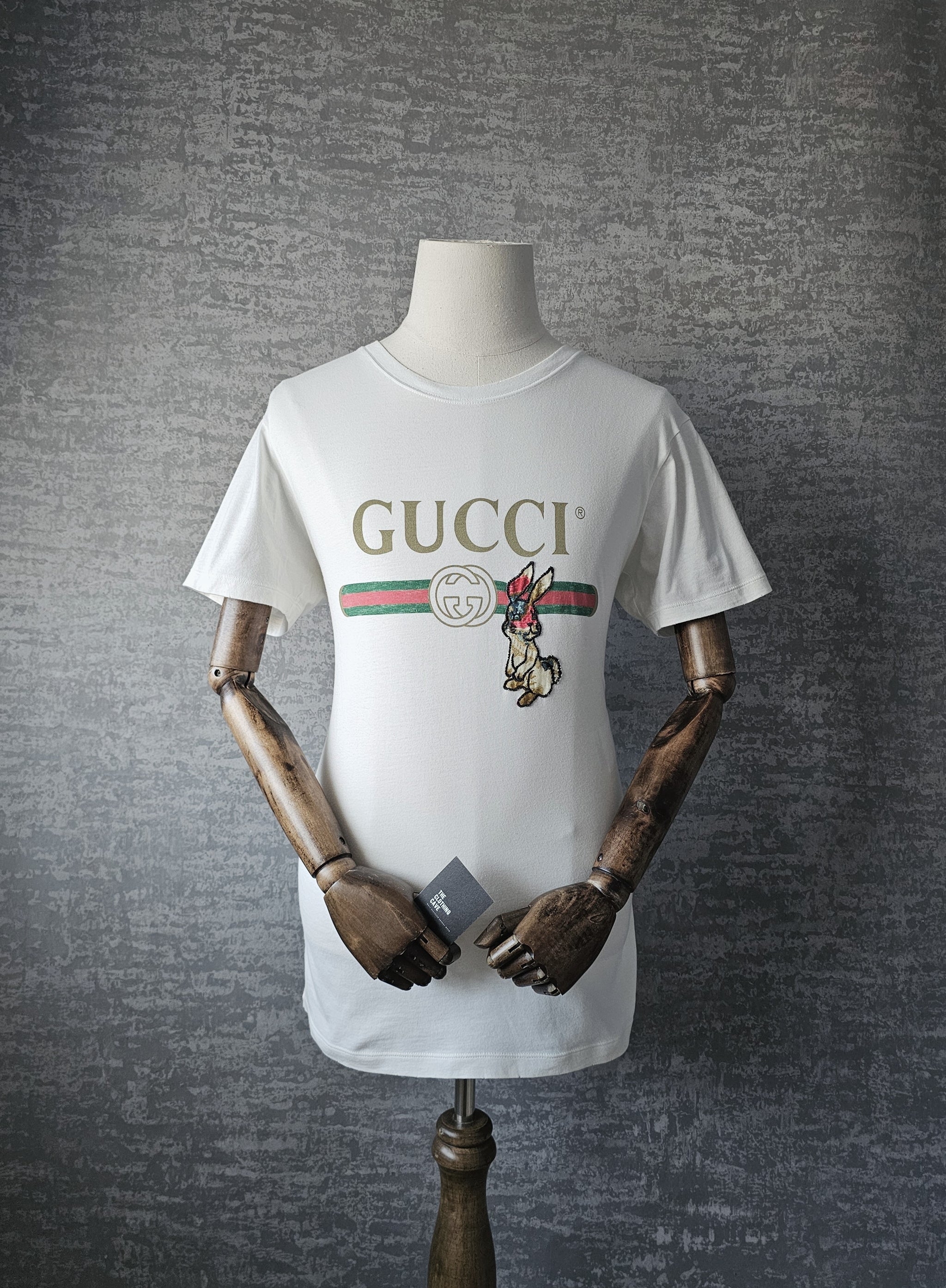 GUCCI Rabbit Embroidered Cotton T-Shirt – The Clothing Cave